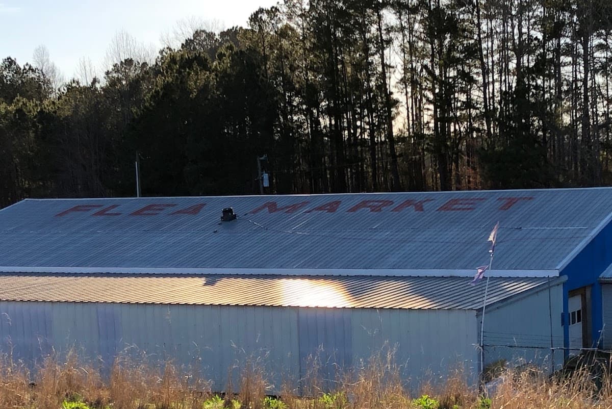 400 Flea Market LLC