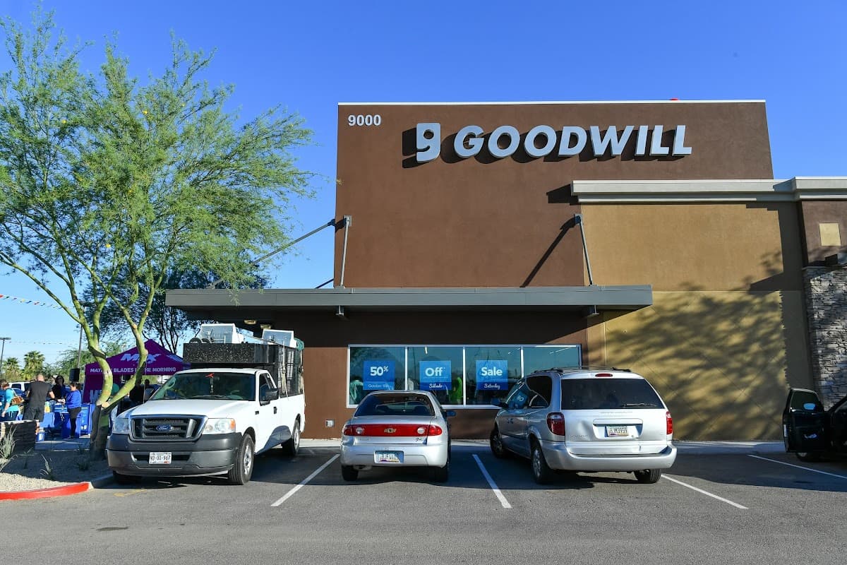 91st and Northern Goodwill Retail Store and Donation Center