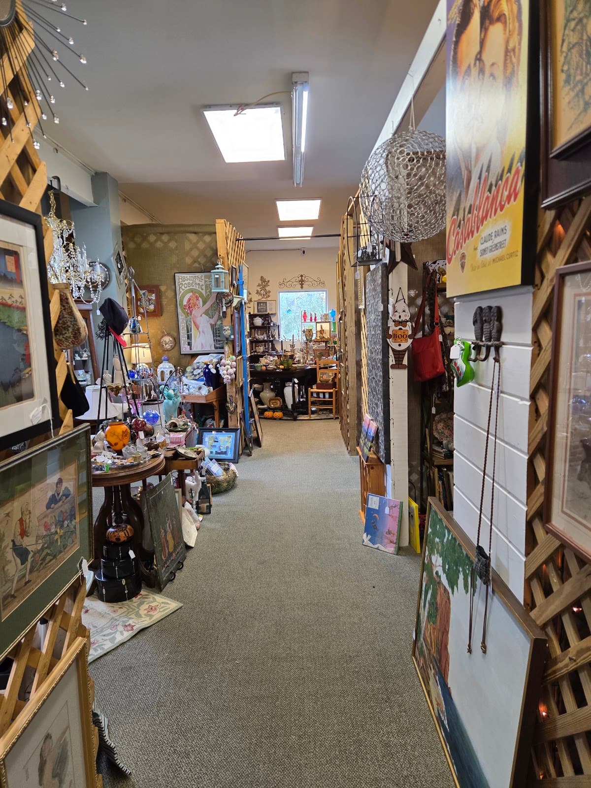 A & W Collectables Antique Mall