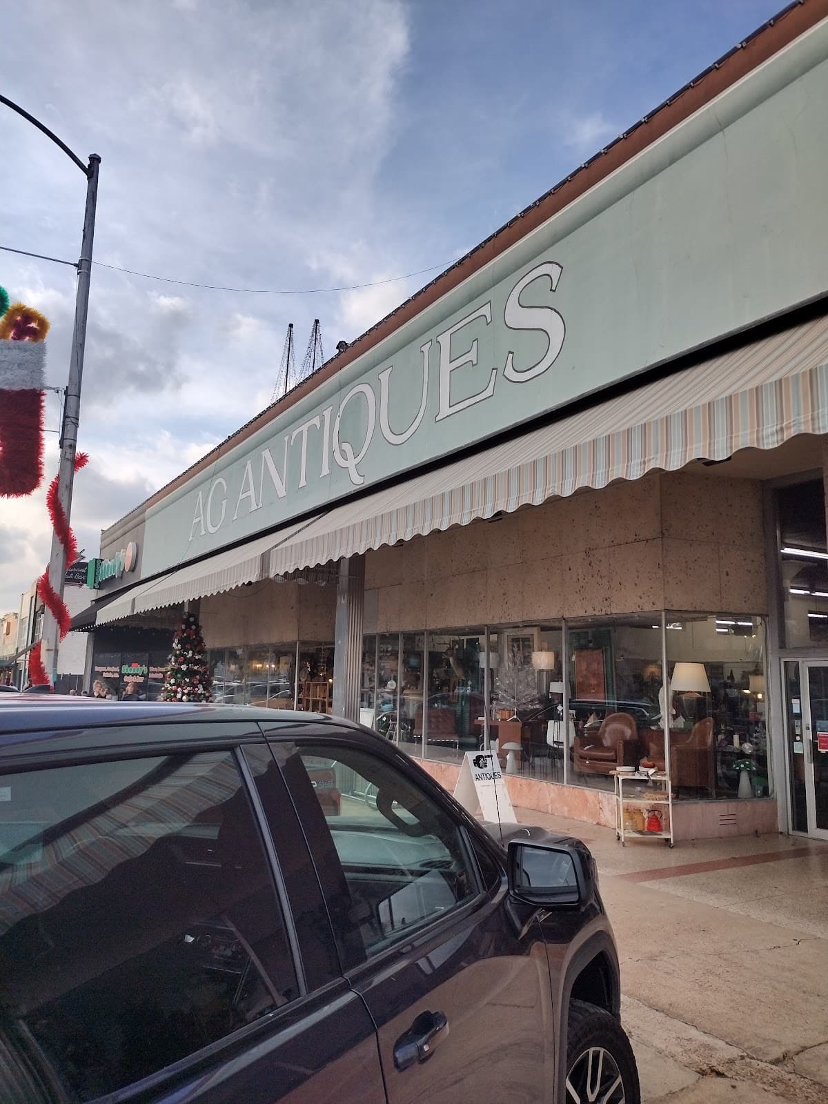 AG Antiques