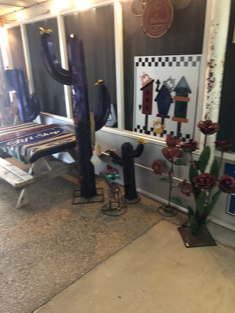 Allie Cats Resale shop