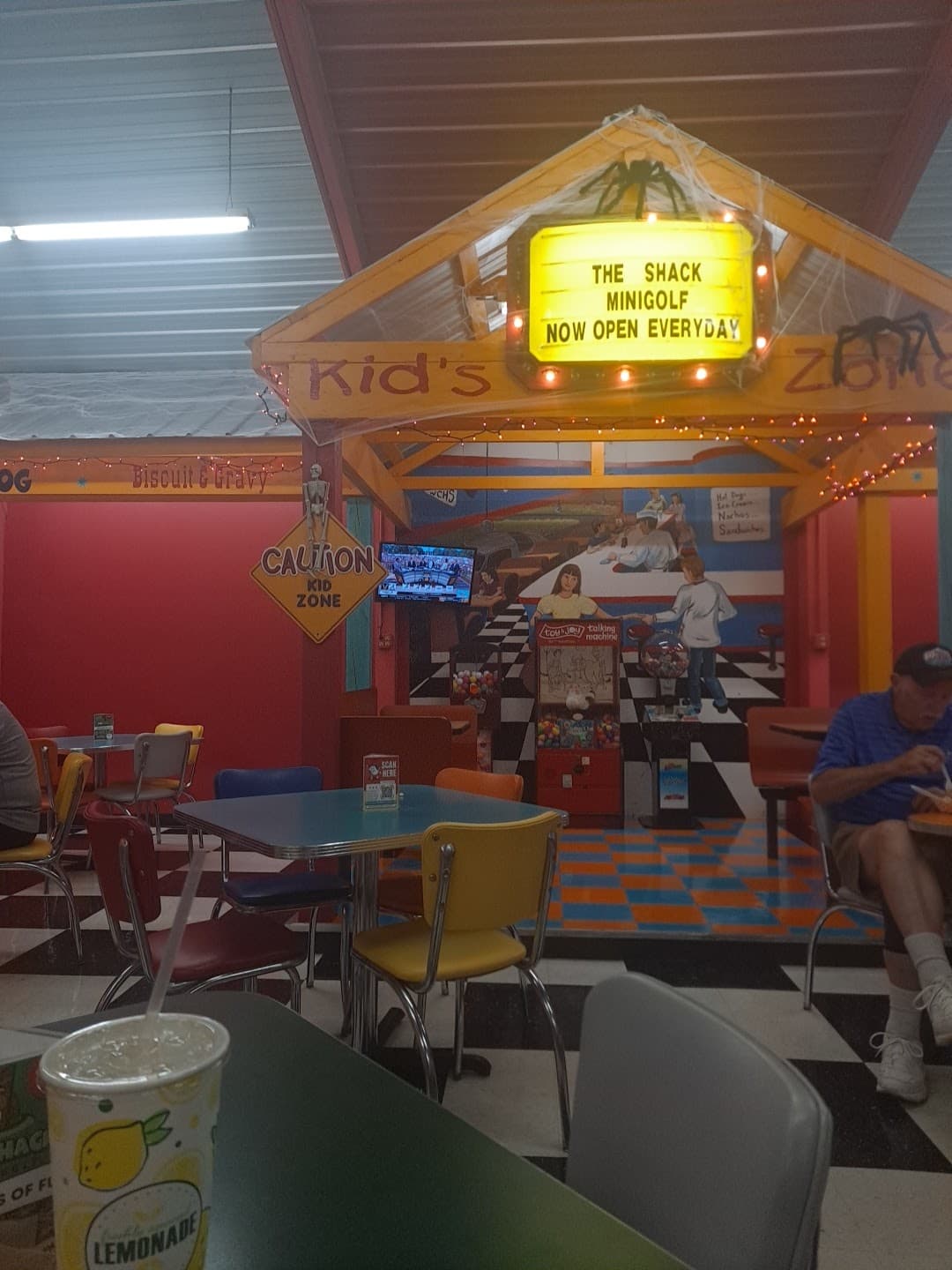 Antique Mall at Flea Land