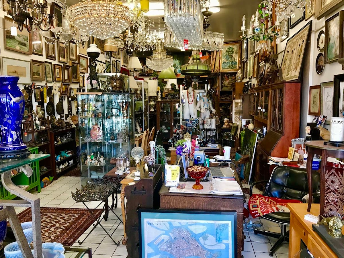 Antique Plus