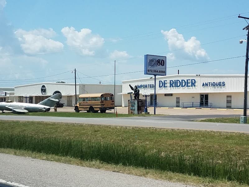 Antiques and vintage Dallas