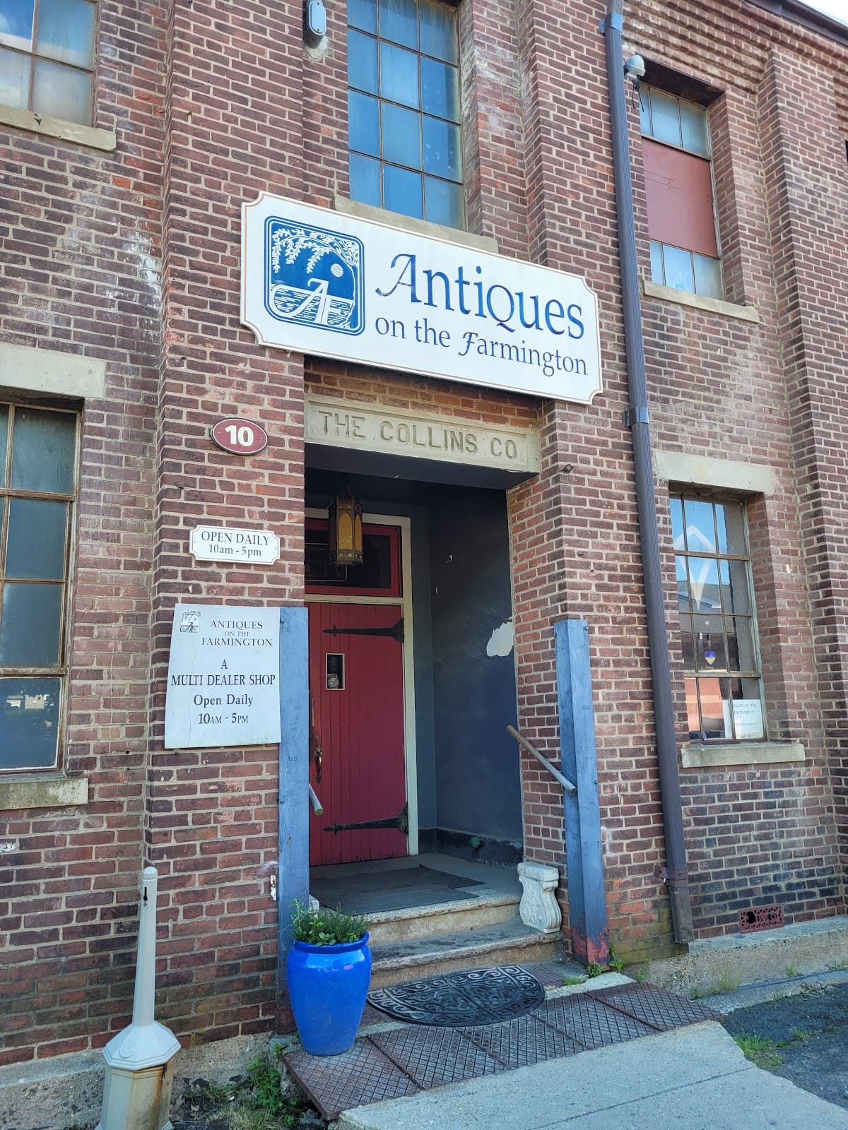 Antiques on the Farmington