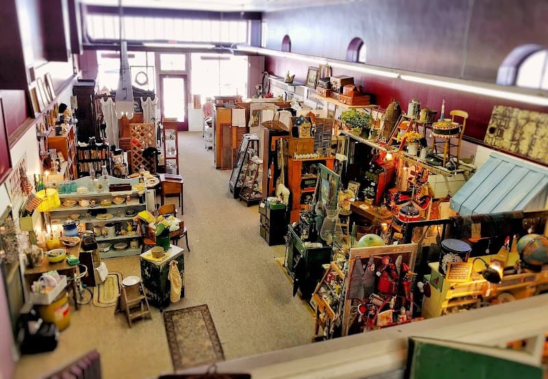 Antiques On the Square