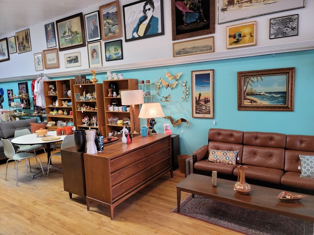 Atomic Age Modern