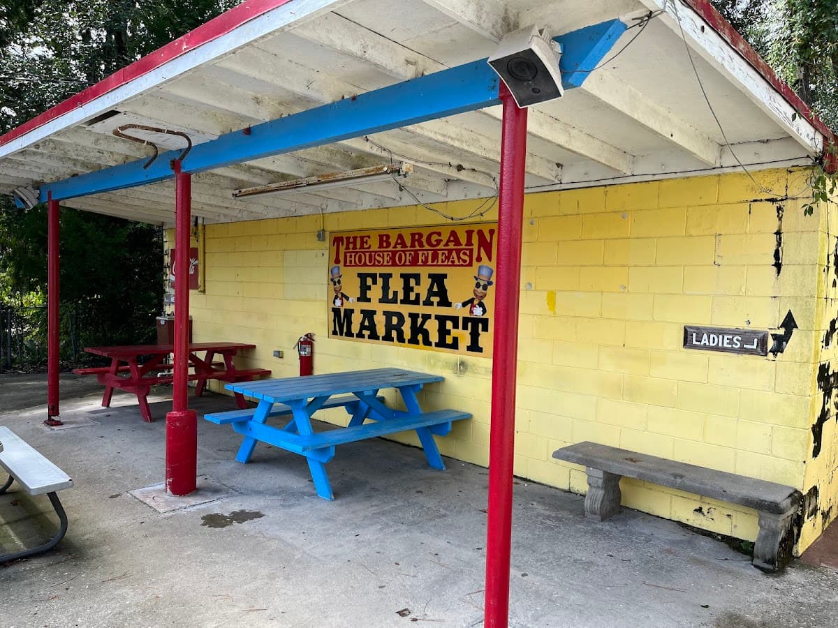 Bargain House of Fleas