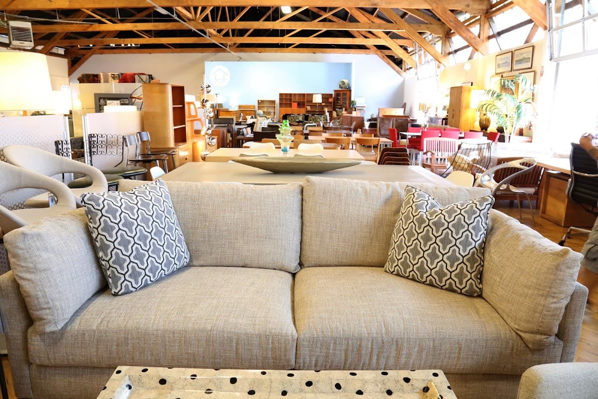 Bay Home Consignment Furniture