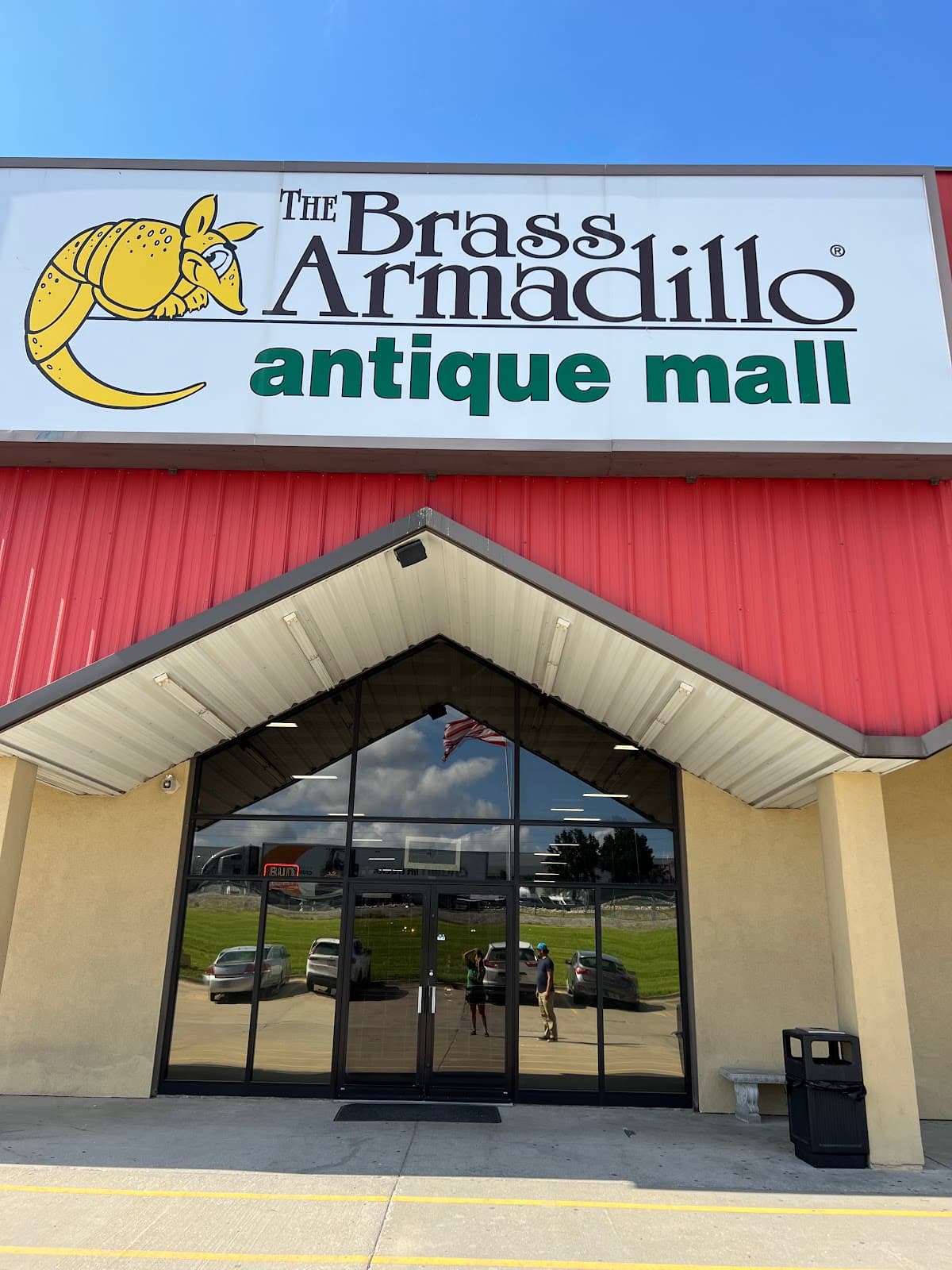 Brass Armadillo Antique Mall β Kansas City