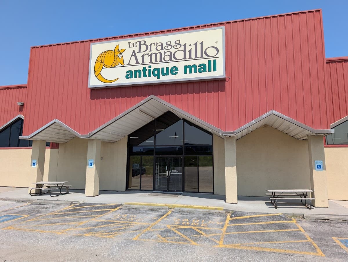 Brass Armadillo Antique Mall β Omaha