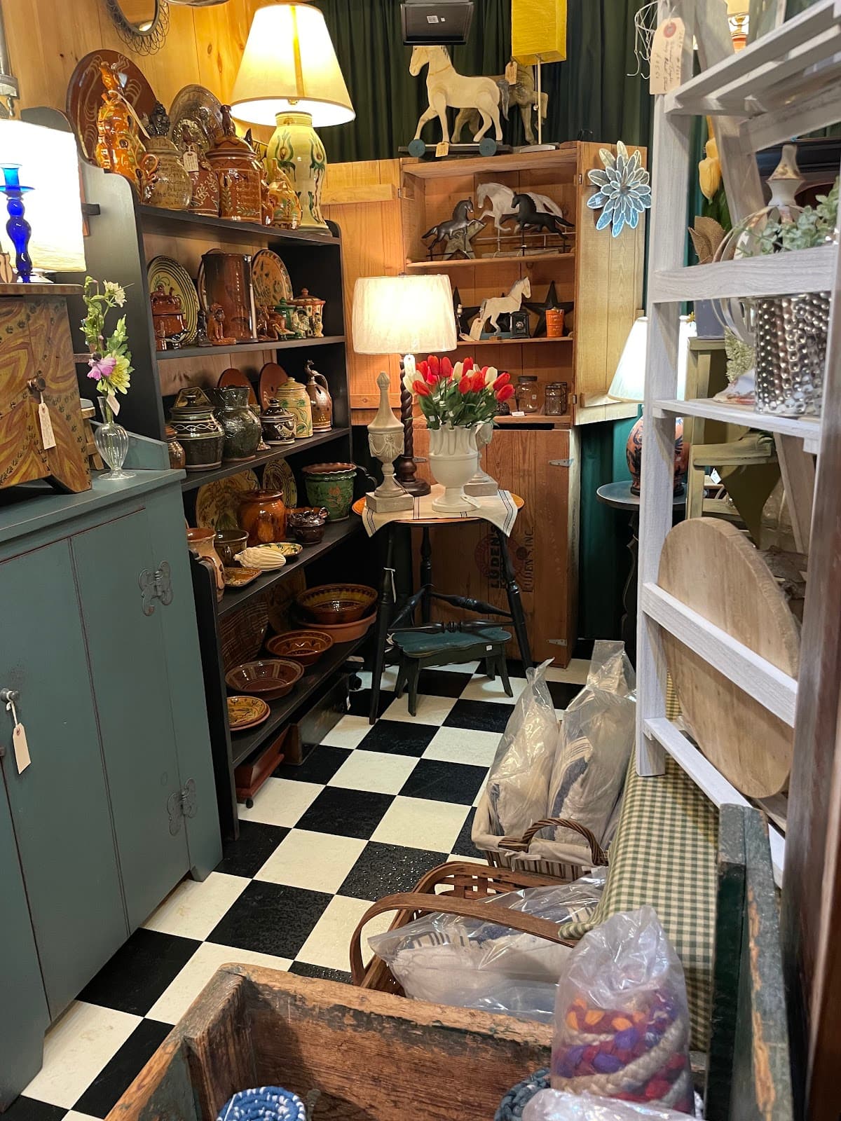 Brickhouse Antiques