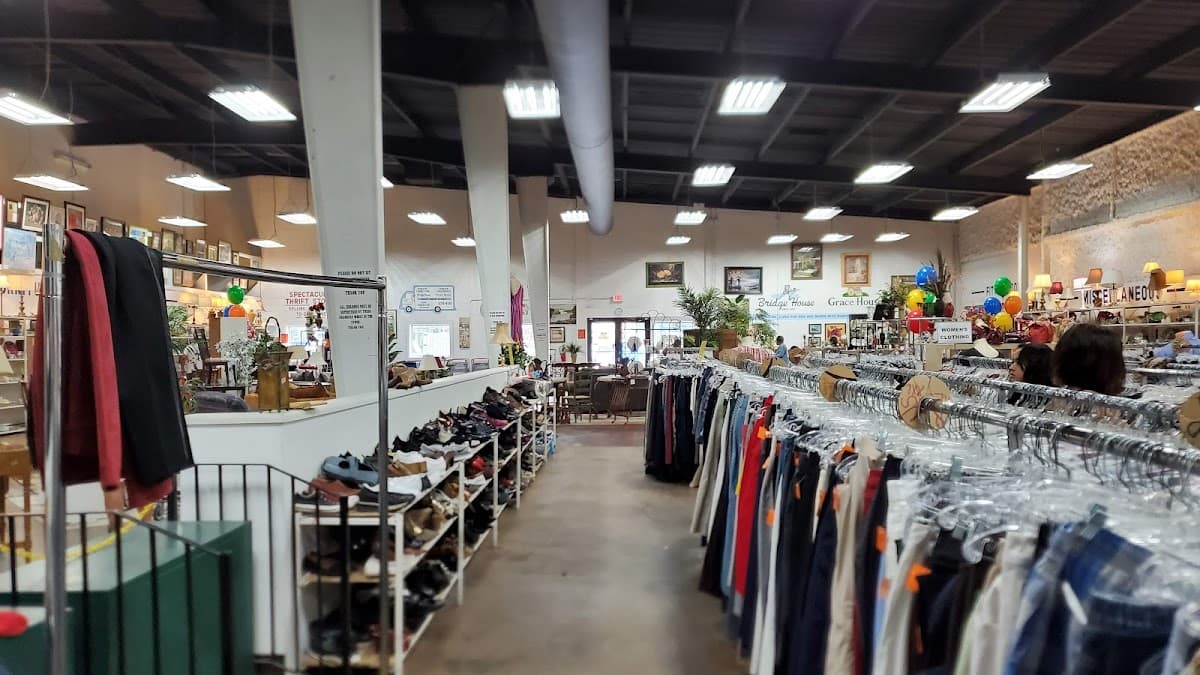 Bridge House Thrift Store