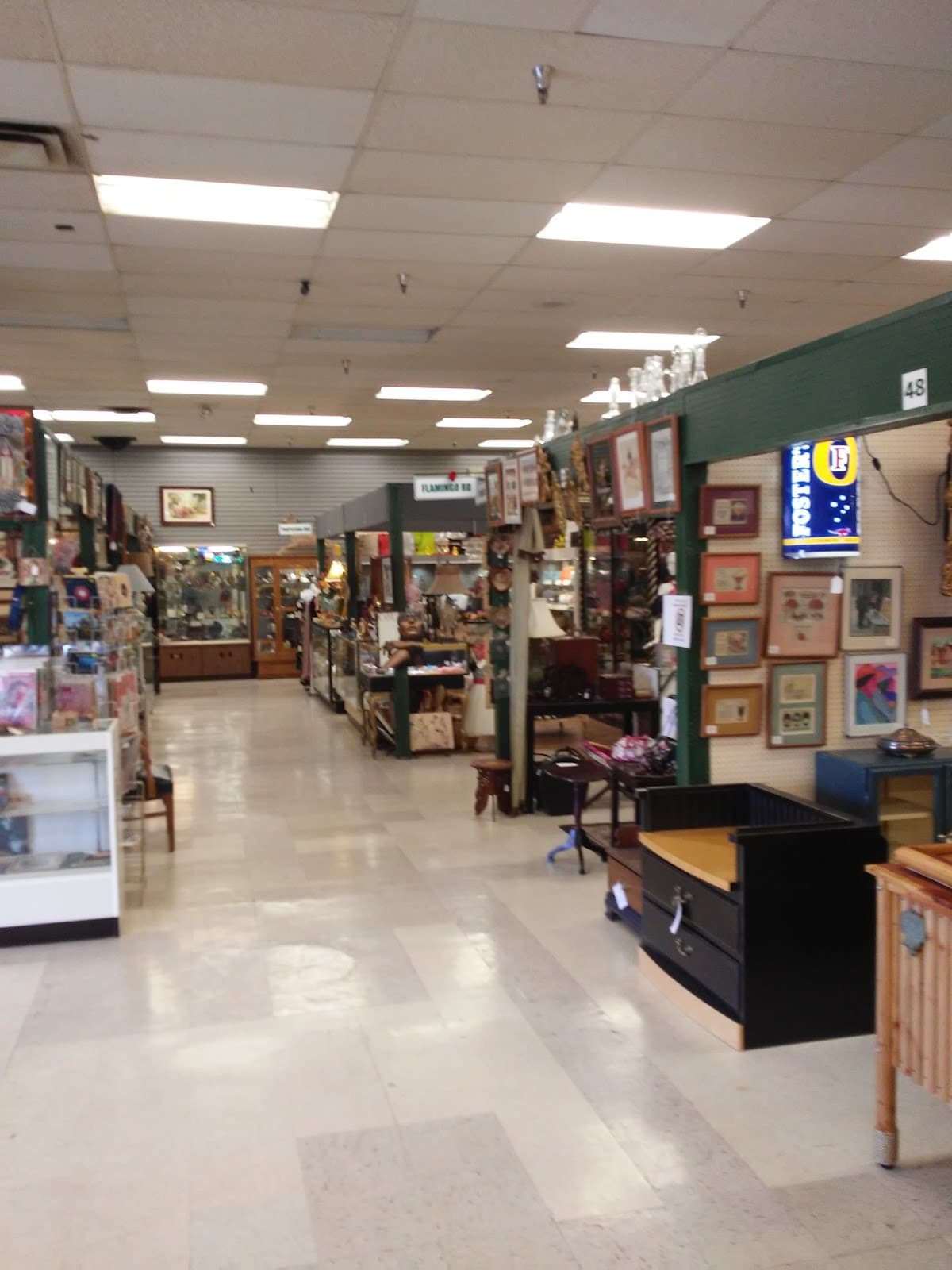 Buttonwood Antiques