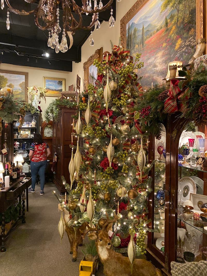 C & W Antiques