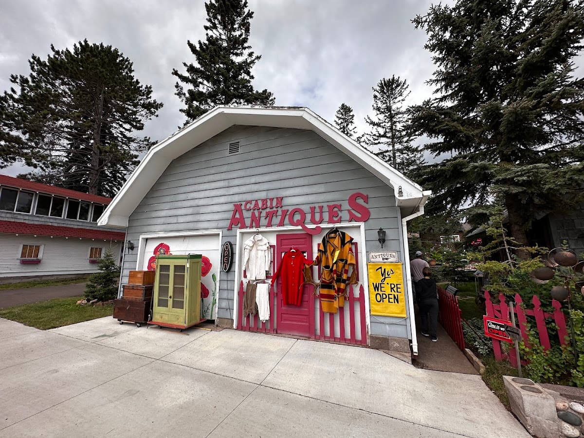 CABIN ANTIQUES