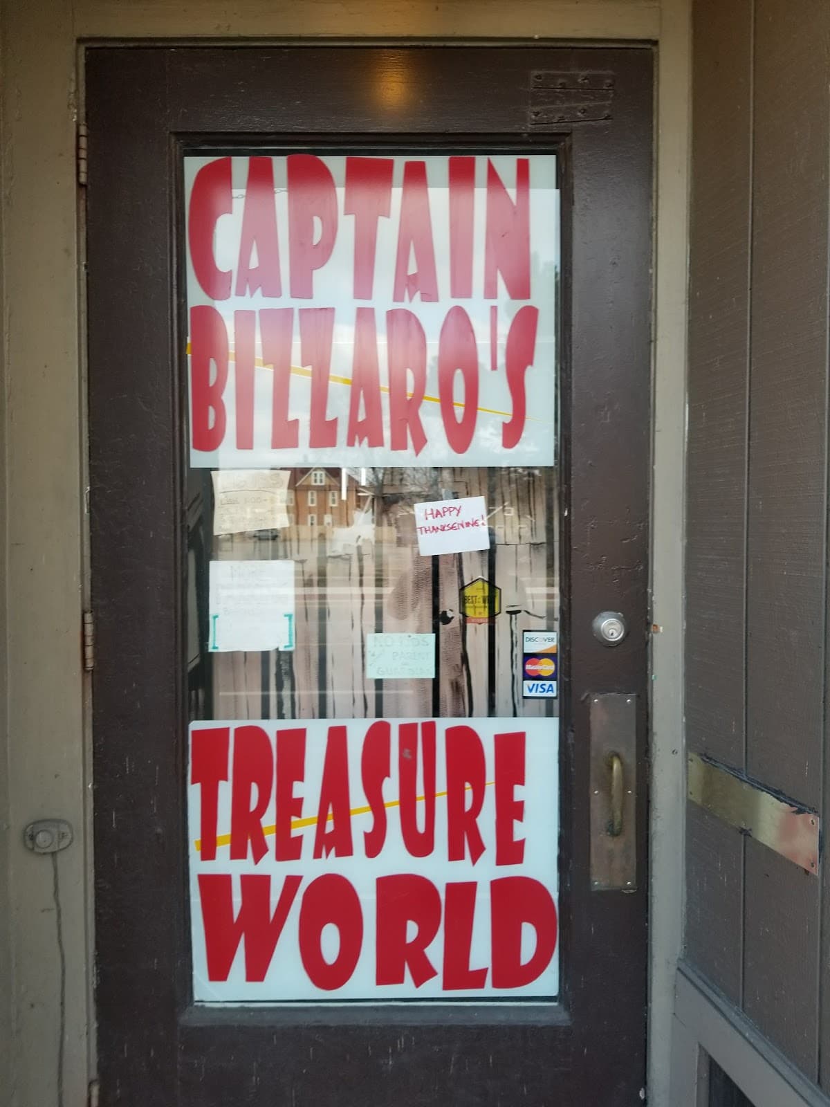 Captain Bizzaroβs Treasure World