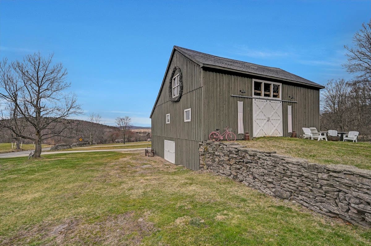 Carriage Barn Antiques