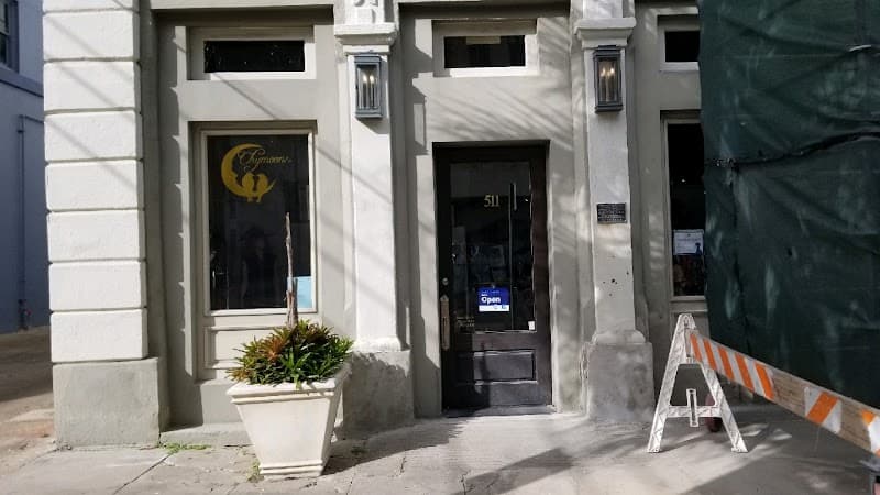 Chymoons Vintage & Antiques