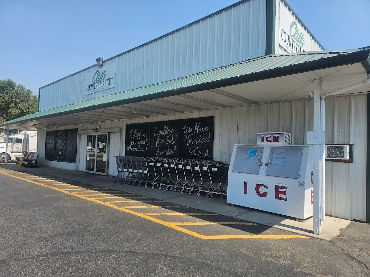 Cliffβs Country Market