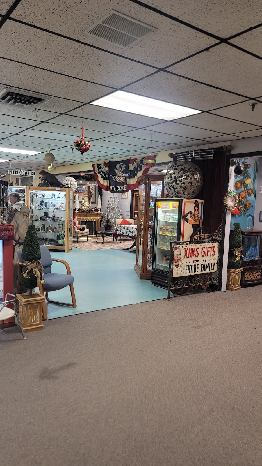 Collinsville Antiques Co