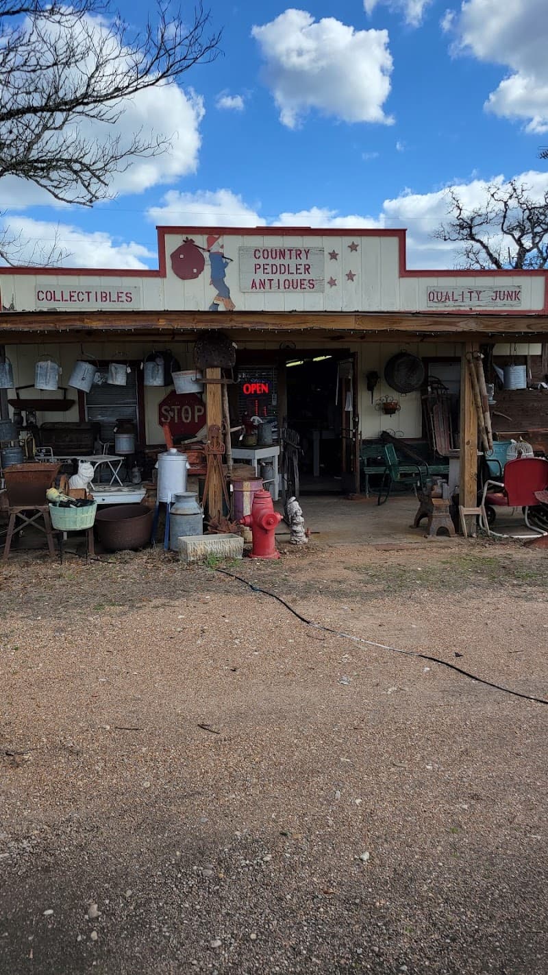 Country Peddler Antiques Quality Junk