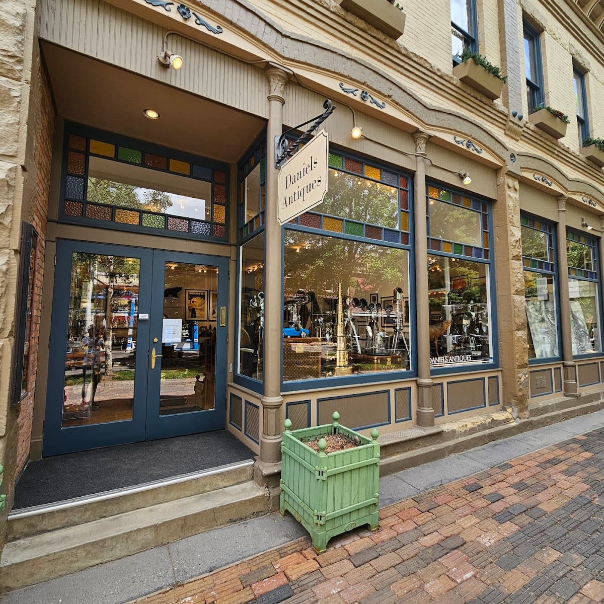 Daniels Antiques