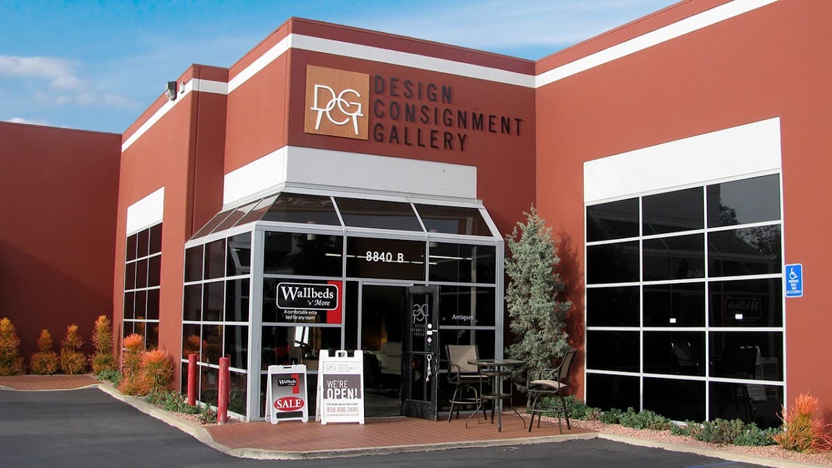 Design Consignment Gallery