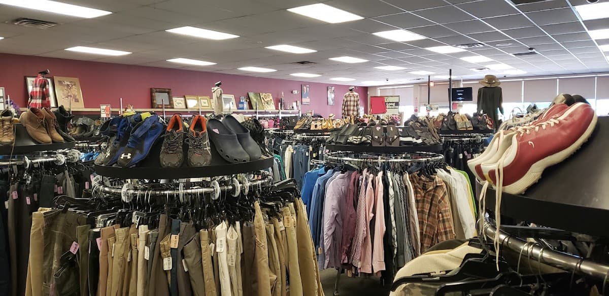 Discover Goodwill West Store