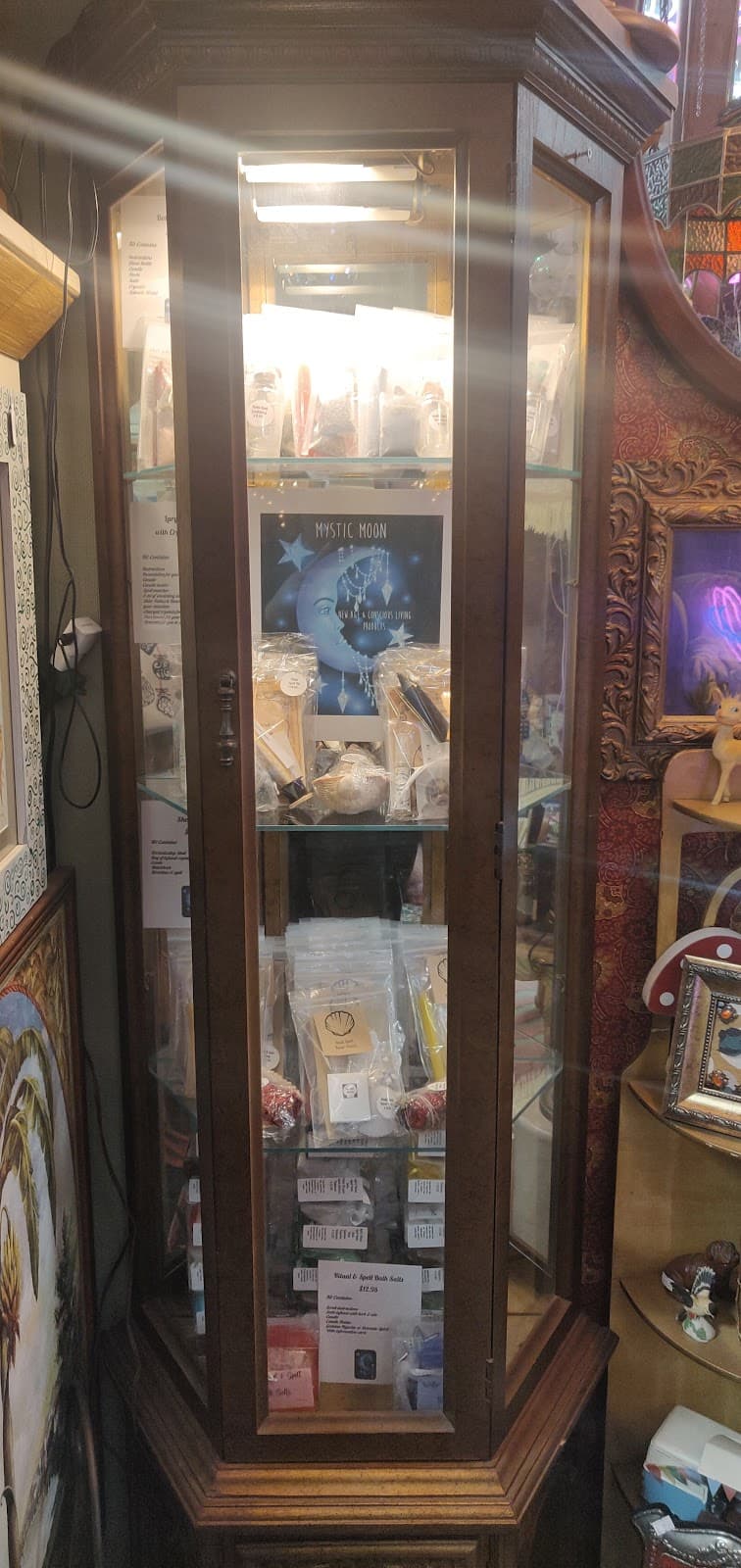 Dunhoardin Antiques and Collectables