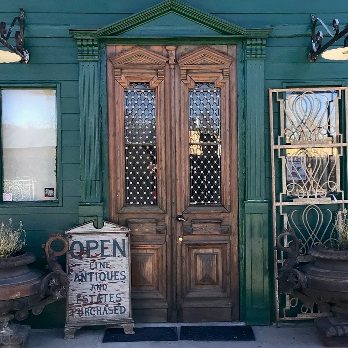 Eron Johnson Antiques