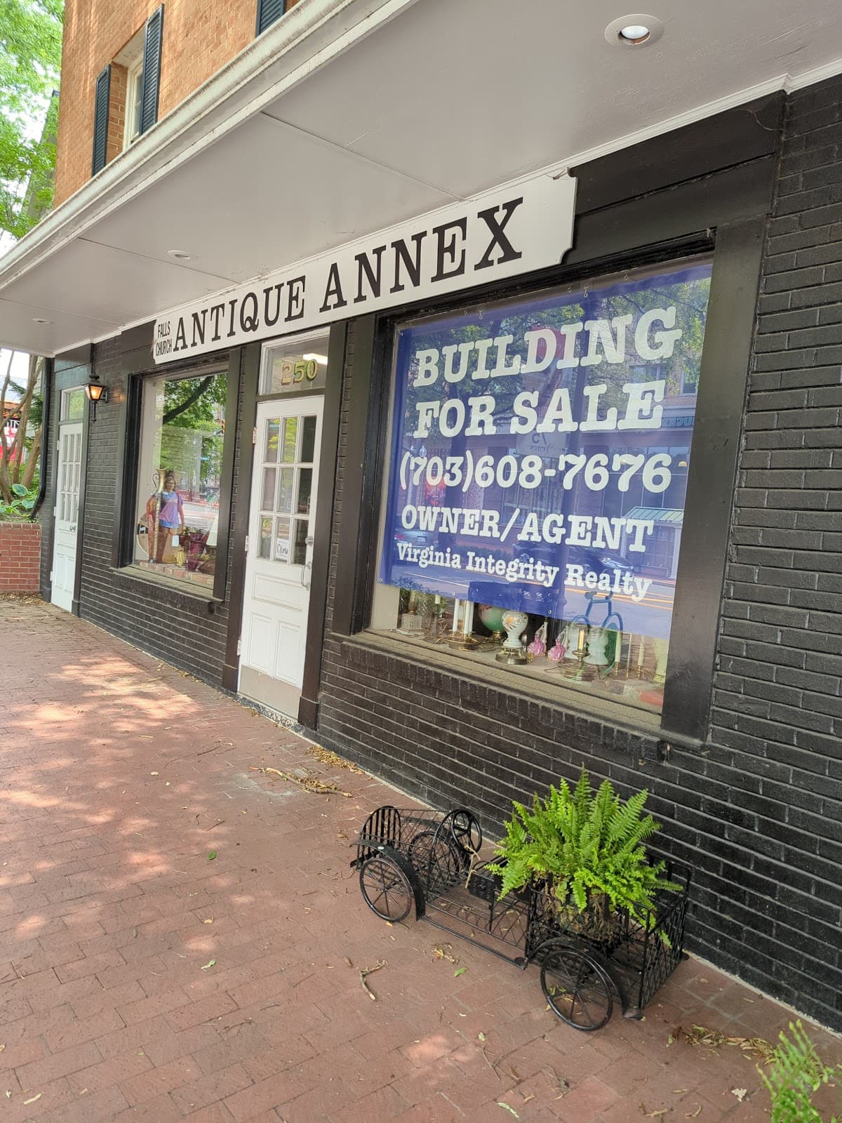 Falls Church Antique Annex