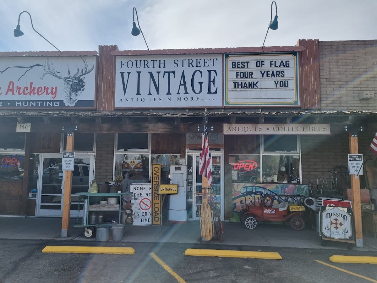 Fourth Street Vintage