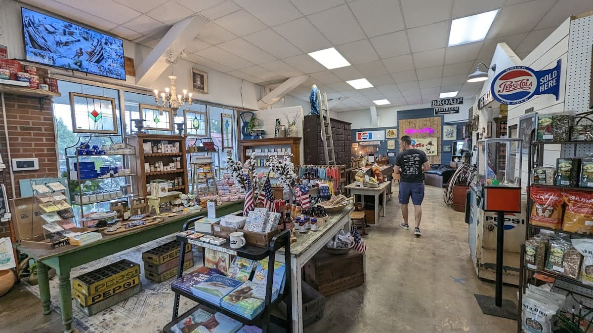 Franklin’s Antique Mall
