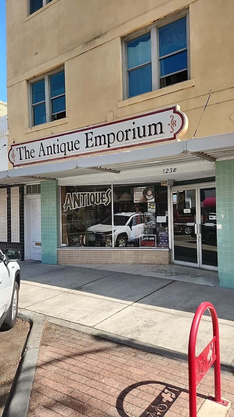 Frank’s Collections & Antiques