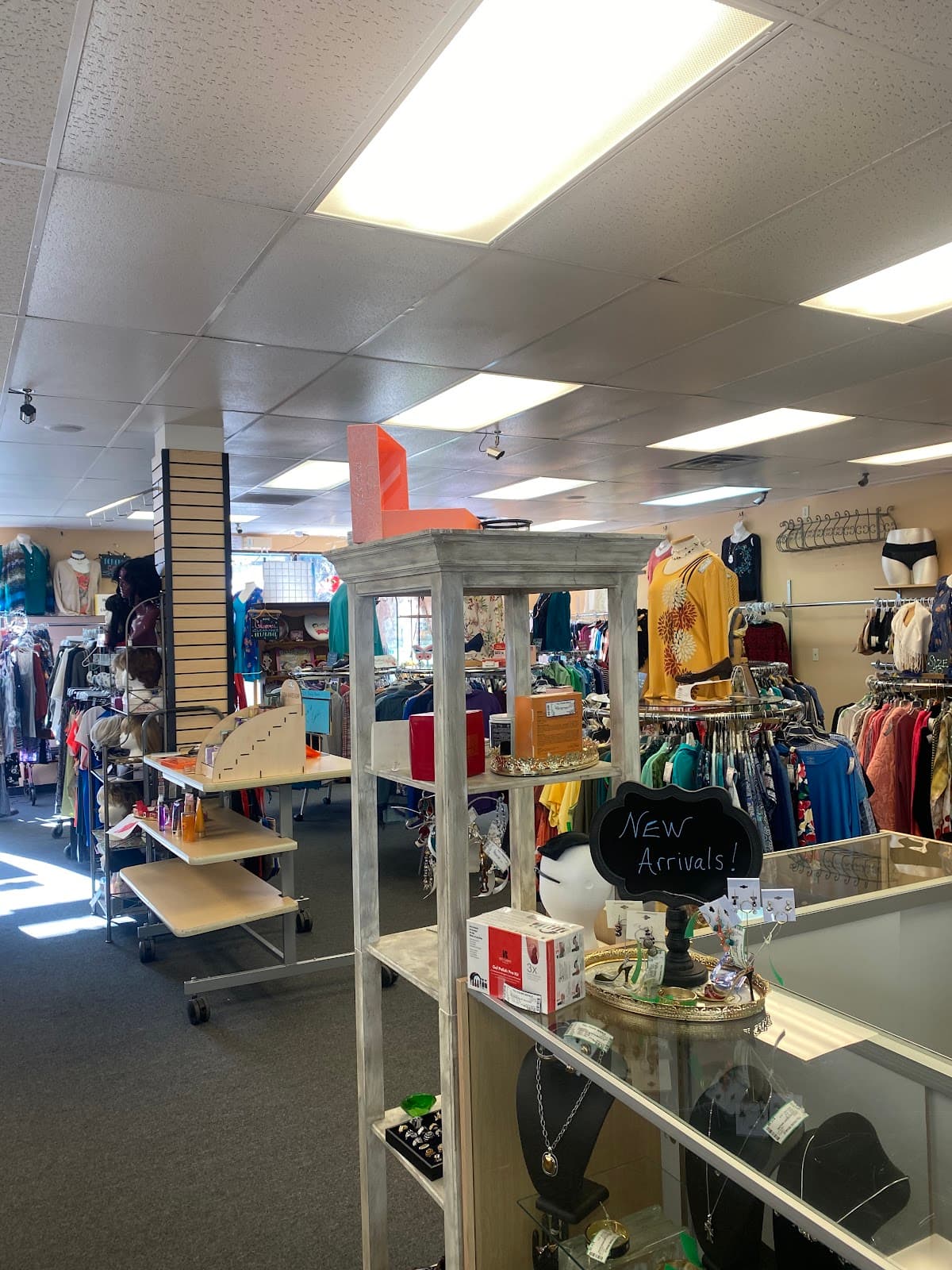 Full Figure Resale Shop