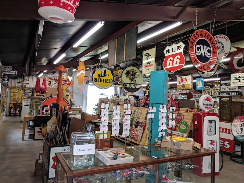 Gasoline Hill & Antiques