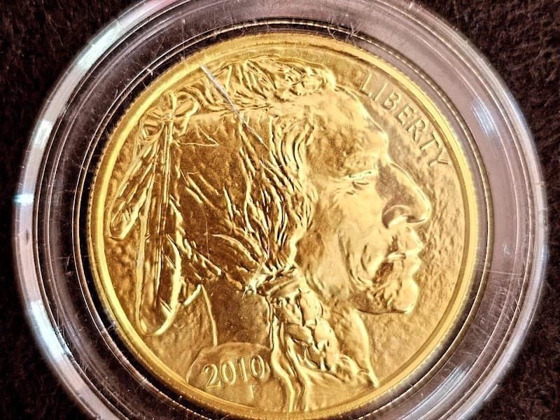 Gold, Silver & Vintage Treasures