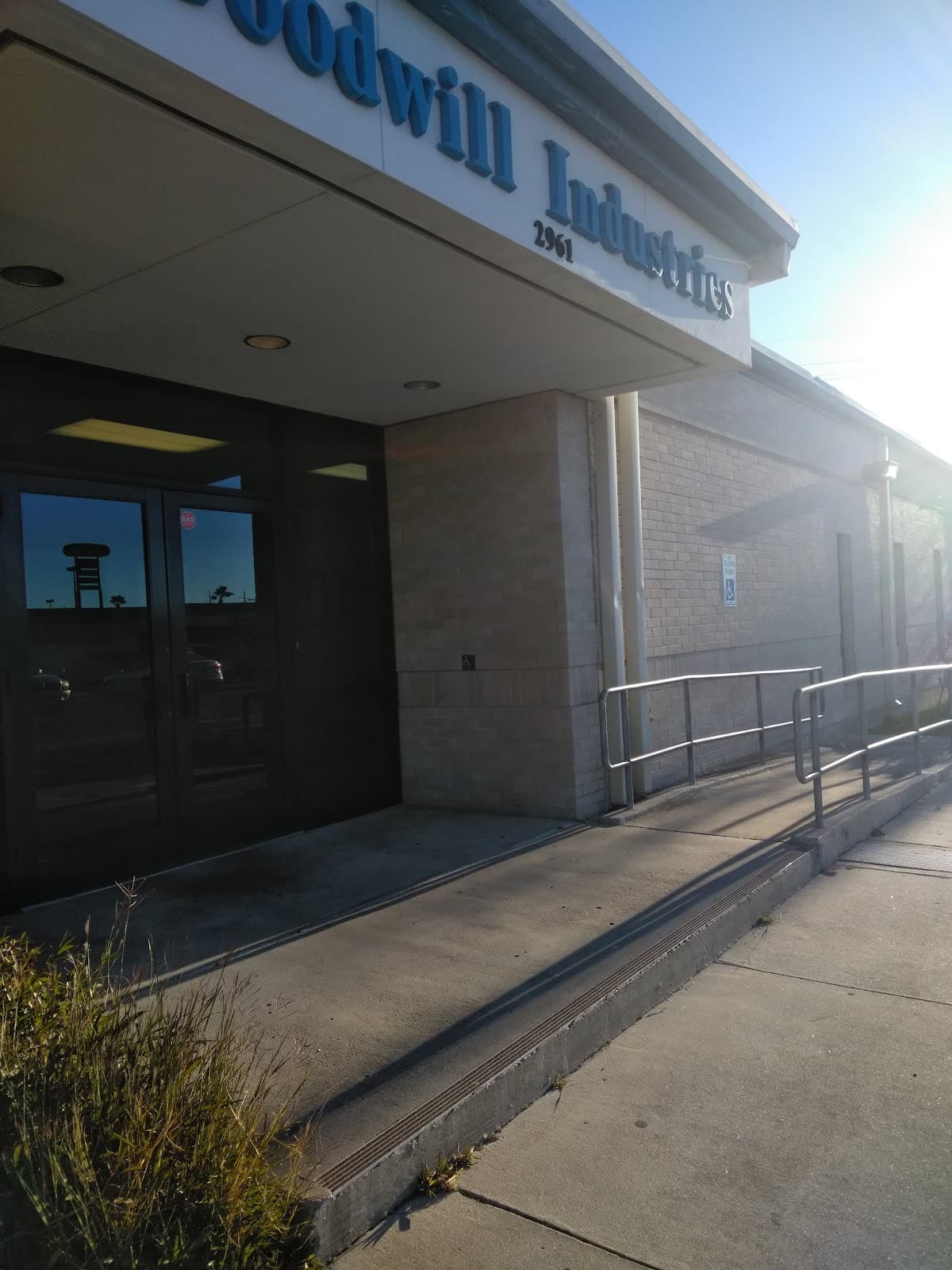 Goodwill โ Port Ave