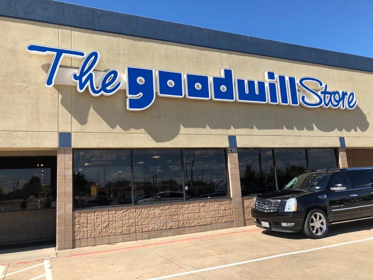 Goodwill Store β Berry