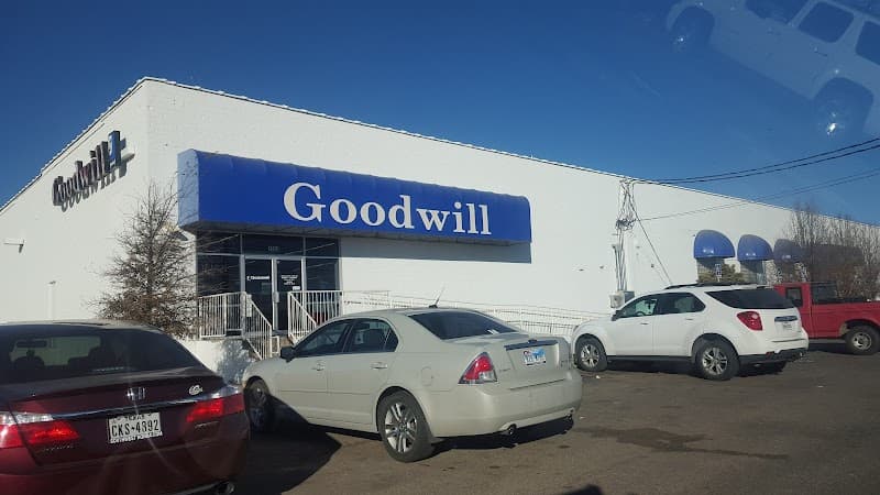 Goodwill Store – I-40