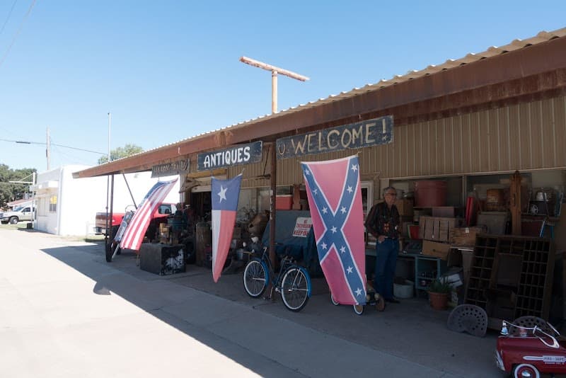 Happy Trails Antiques