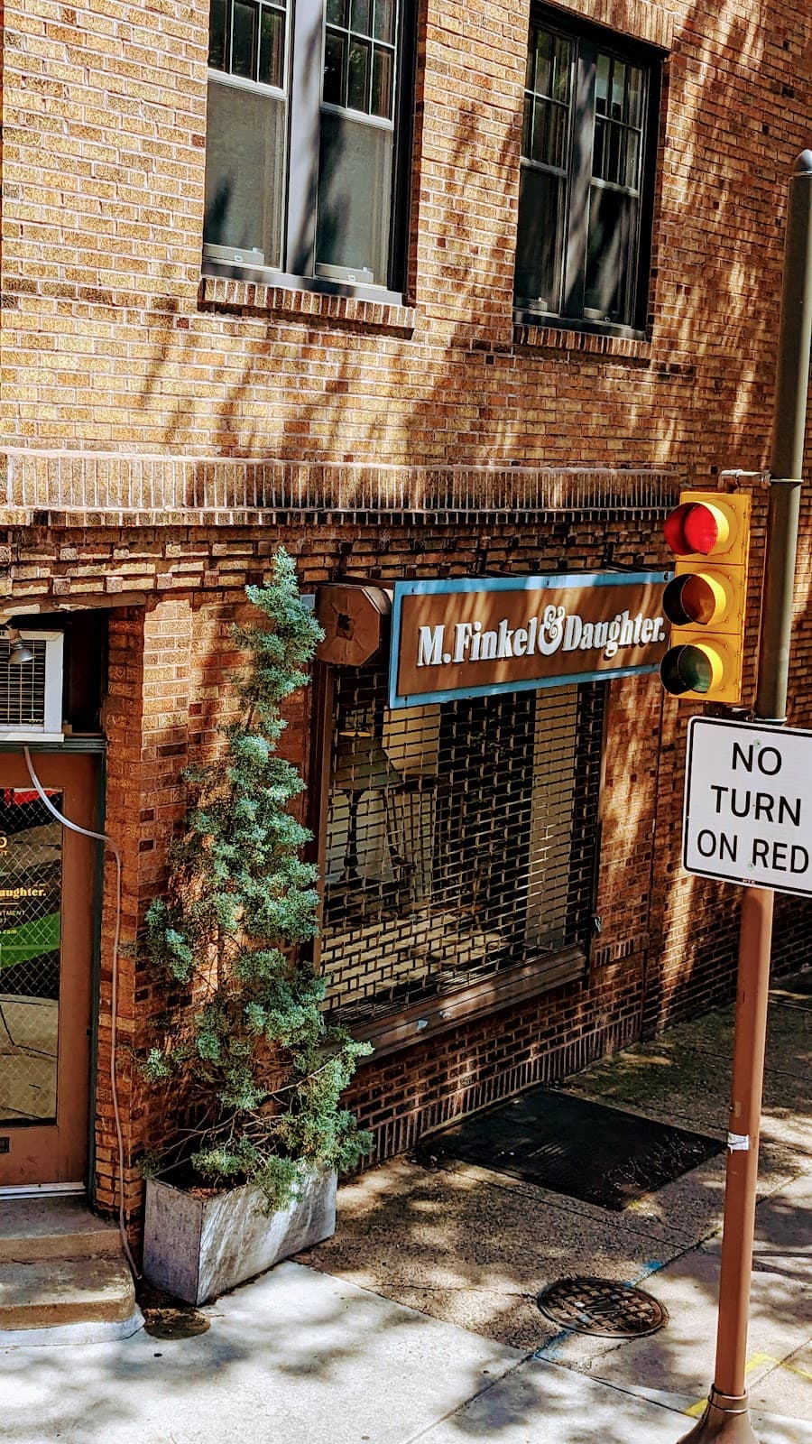 Harvey Wedeen Antiques
