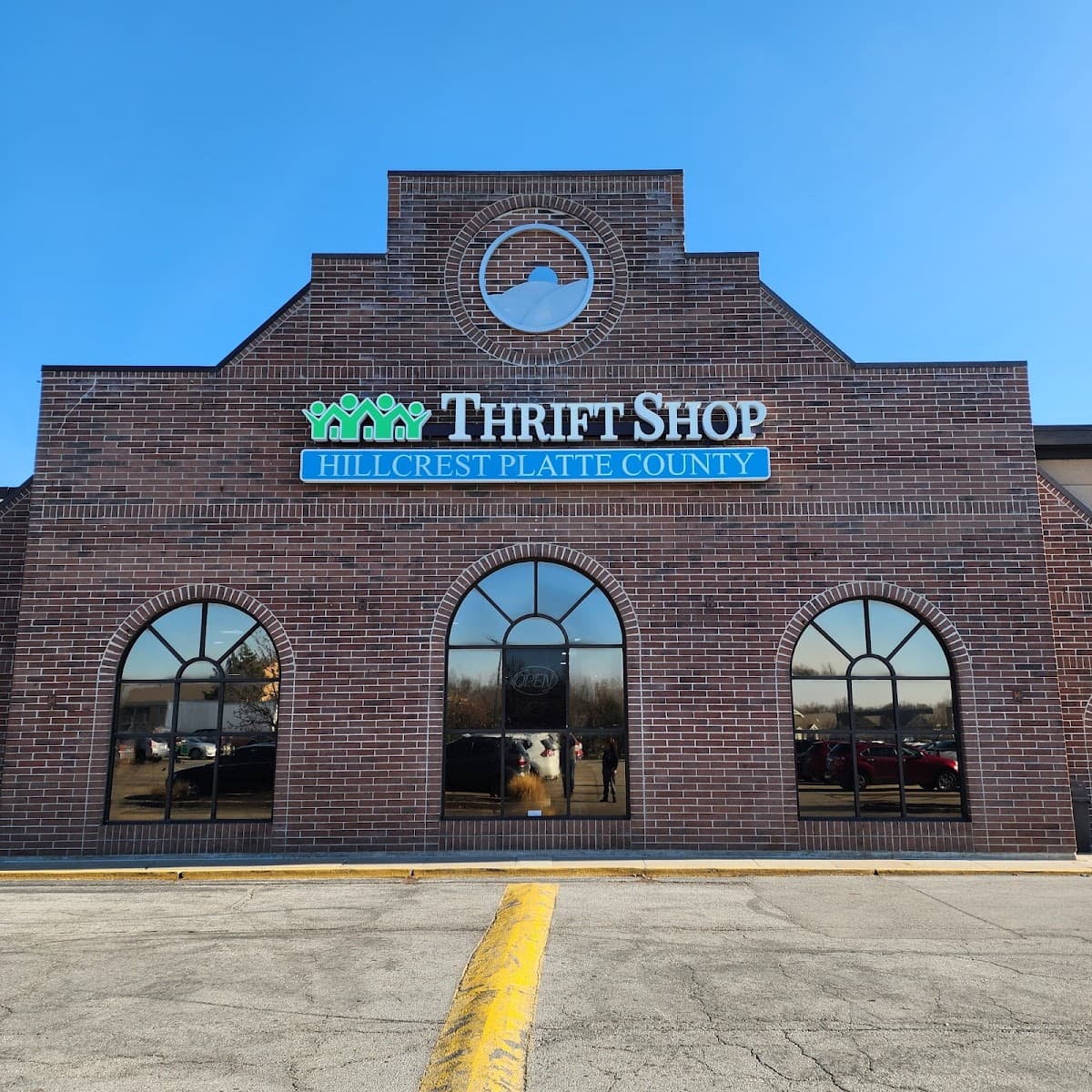 Hillcrest Thrift Shop- Picture Hills