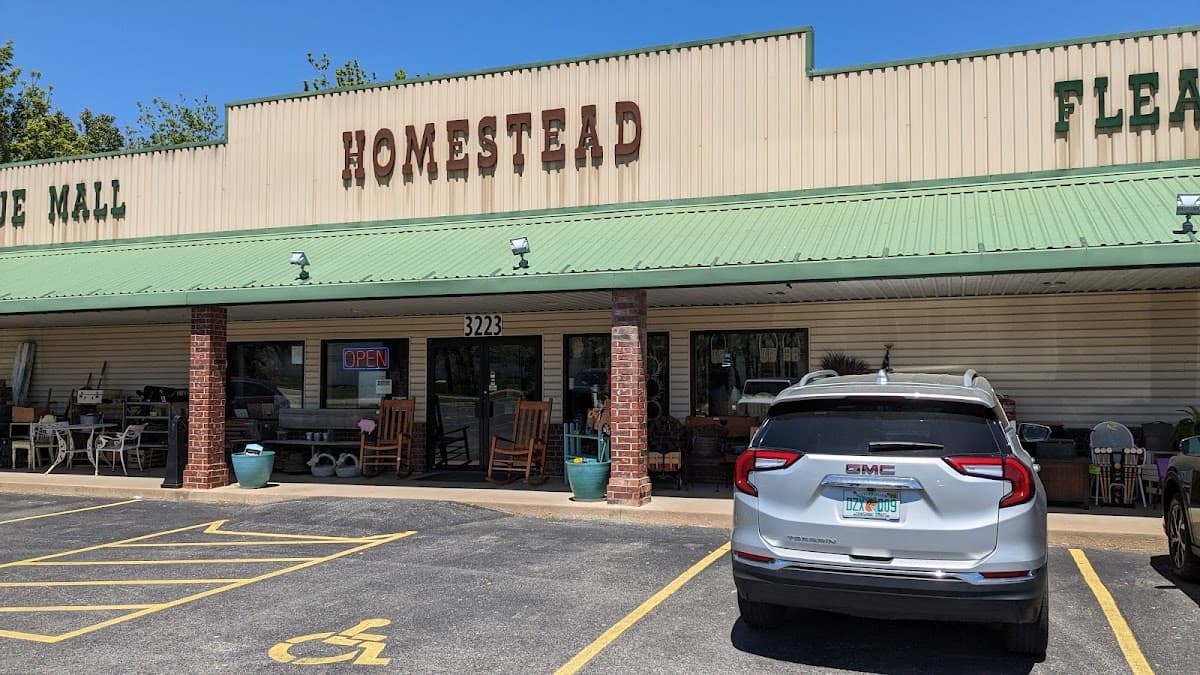 Homestead Antique Mall & Flea Market