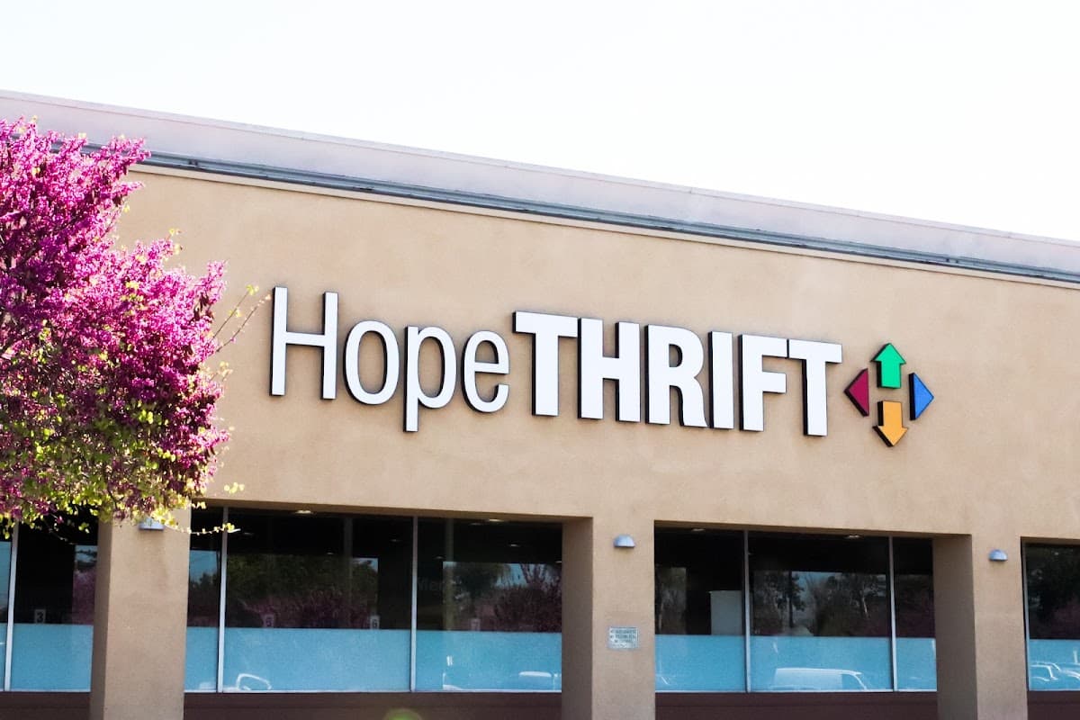 HopeTHRIFT
