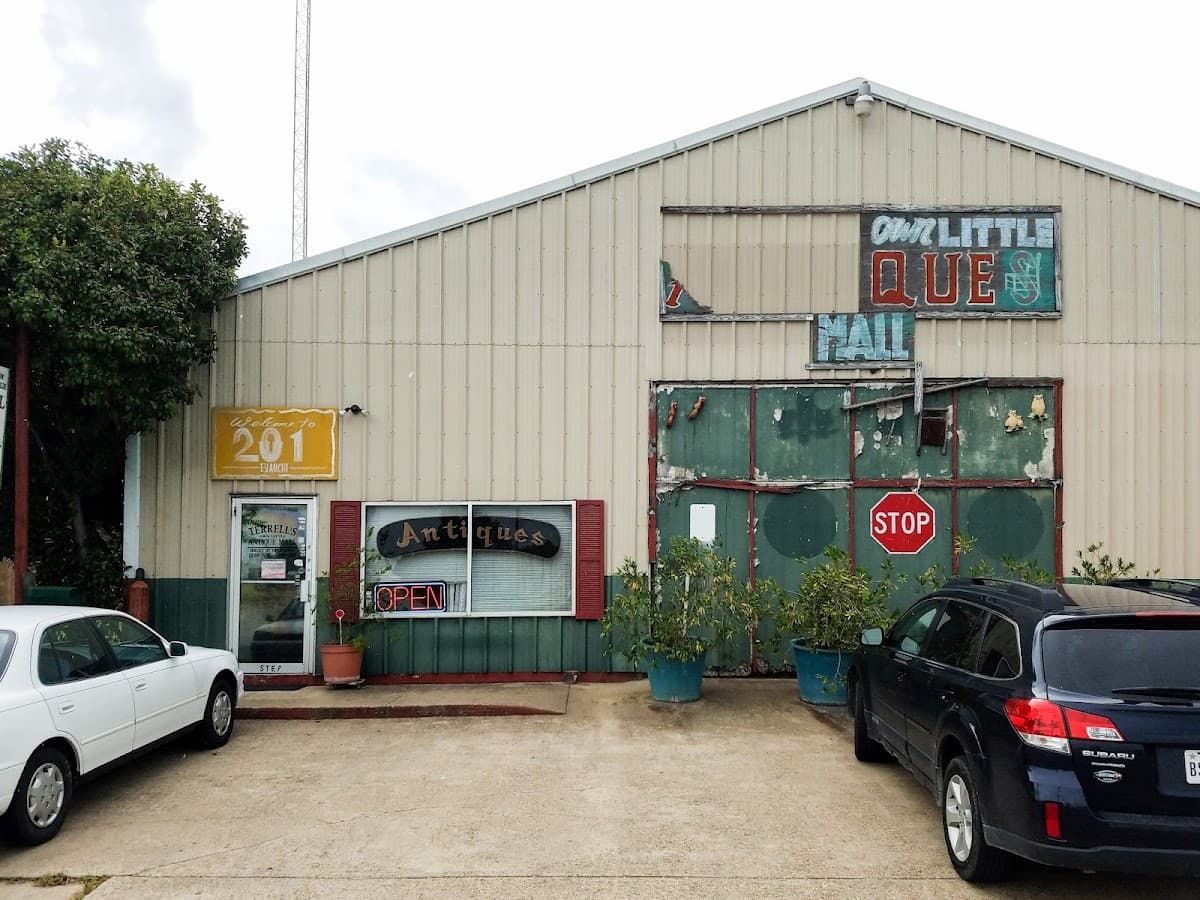 House and Buggy Antiques and Collectibles