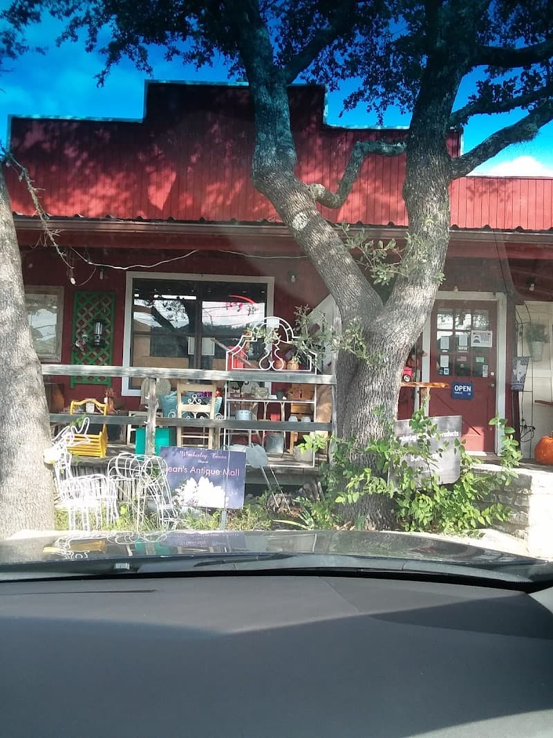 Jean’s Antique Mall
