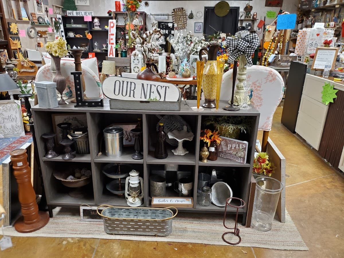 J&L Flea Market