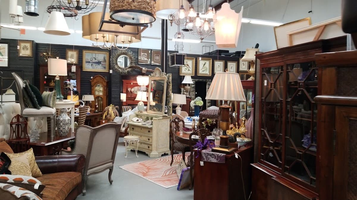 Kiss It Good Buy Furniture Consignment
